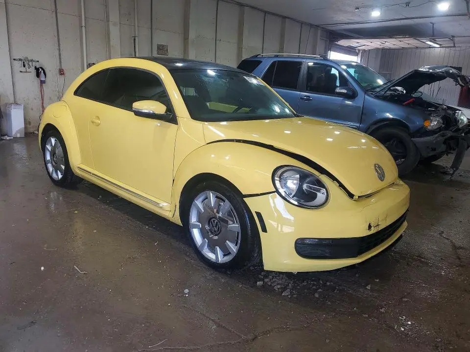 2013 VOLKSWAGEN BEETLE   