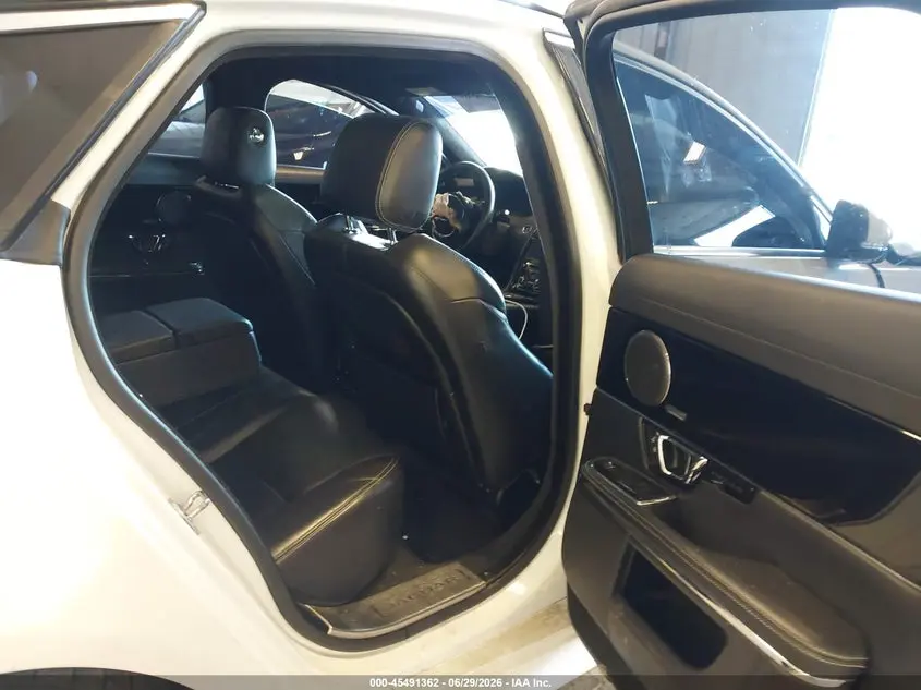 2015 JAGUAR XJ  