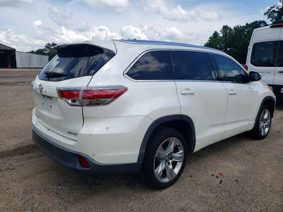 2016 TOYOTA HIGHLANDER LIMITED  
