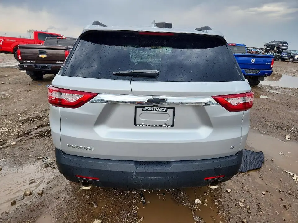 2020 CHEVROLET TRAVERSE LT  