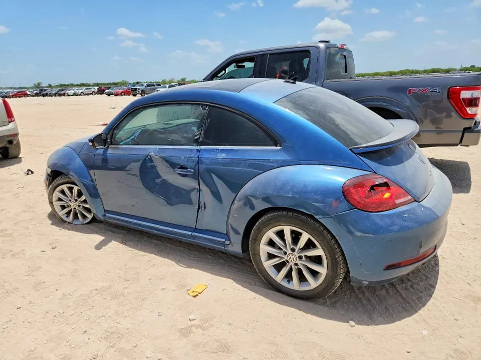 2019 VOLKSWAGEN BEETLE SE  