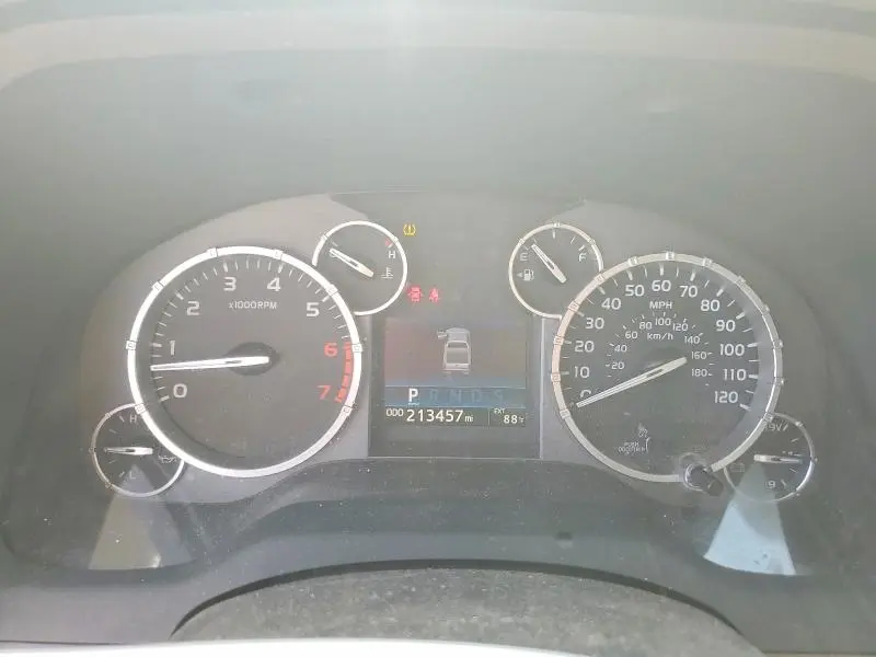 2015 TOYOTA TUNDRA SR5  
