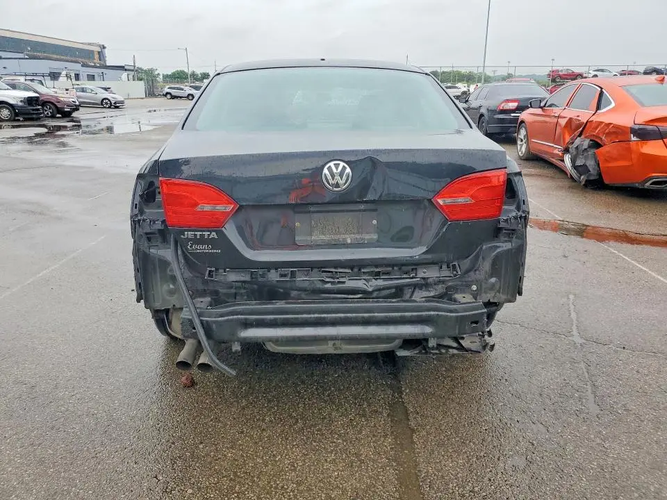 2013 VOLKSWAGEN JETTA BASE  