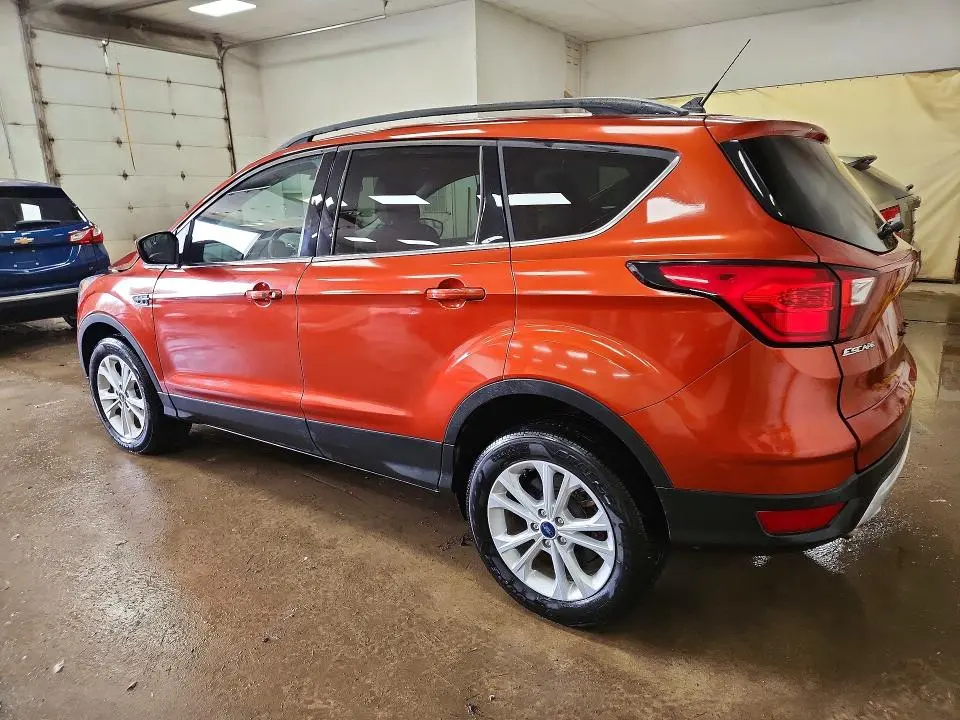 2019 FORD ESCAPE SEL  