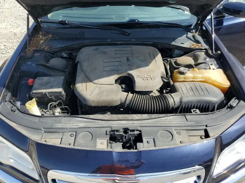 2012 CHRYSLER 300   