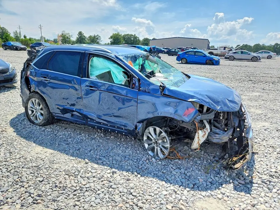 2019 FORD EDGE TITANIUM  