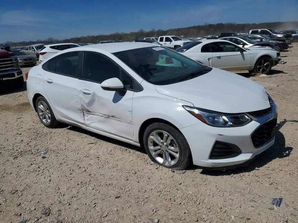 2019 CHEVROLET CRUZE LS  