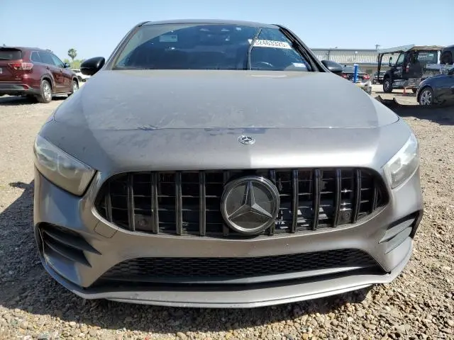 2019 MERCEDES-BENZ A 220  