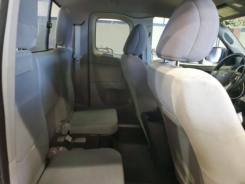 2015 TOYOTA TACOMA V6  