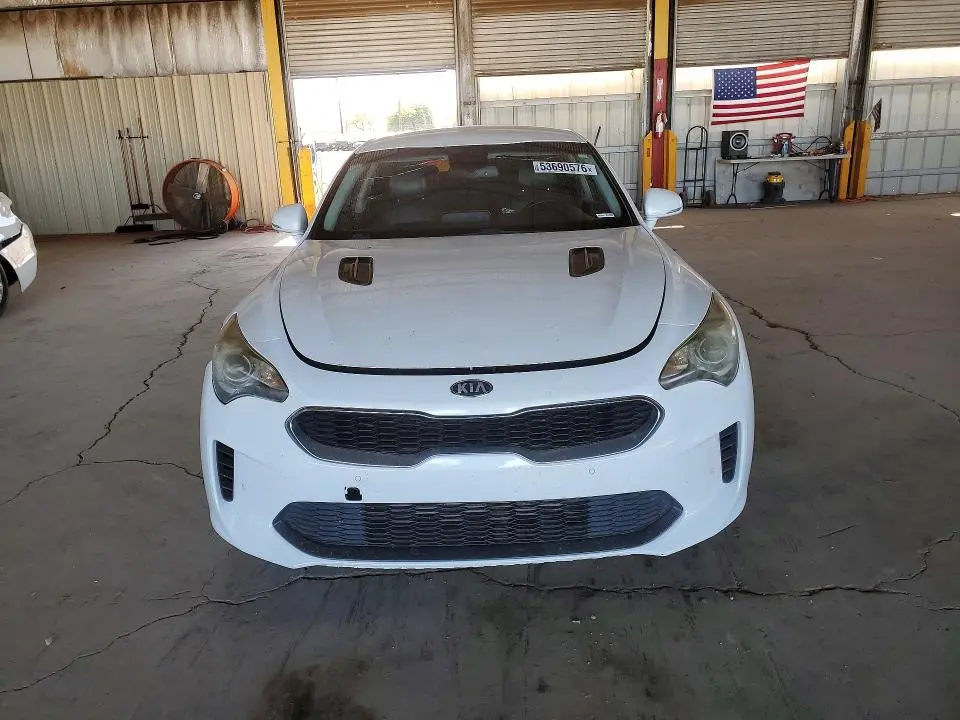 2019 KIA STINGER BASE  