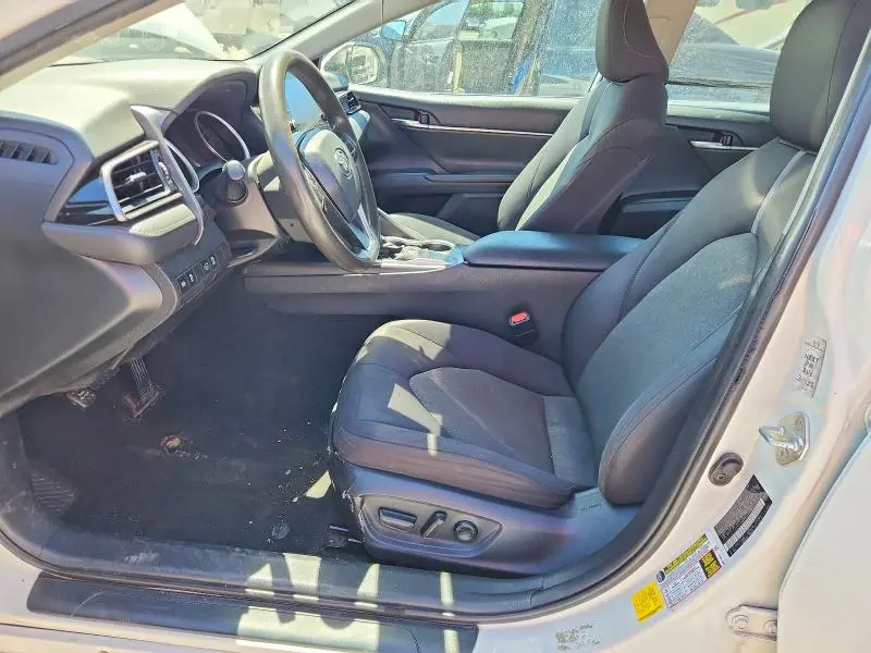 2022 TOYOTA CAMRY LE  