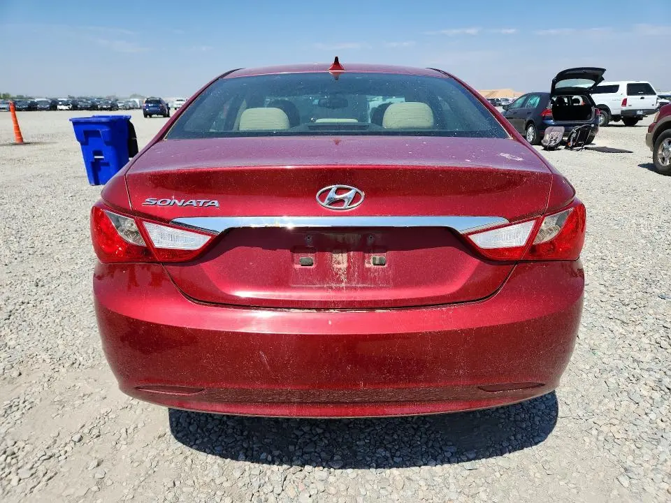2013 HYUNDAI SONATA GLS  