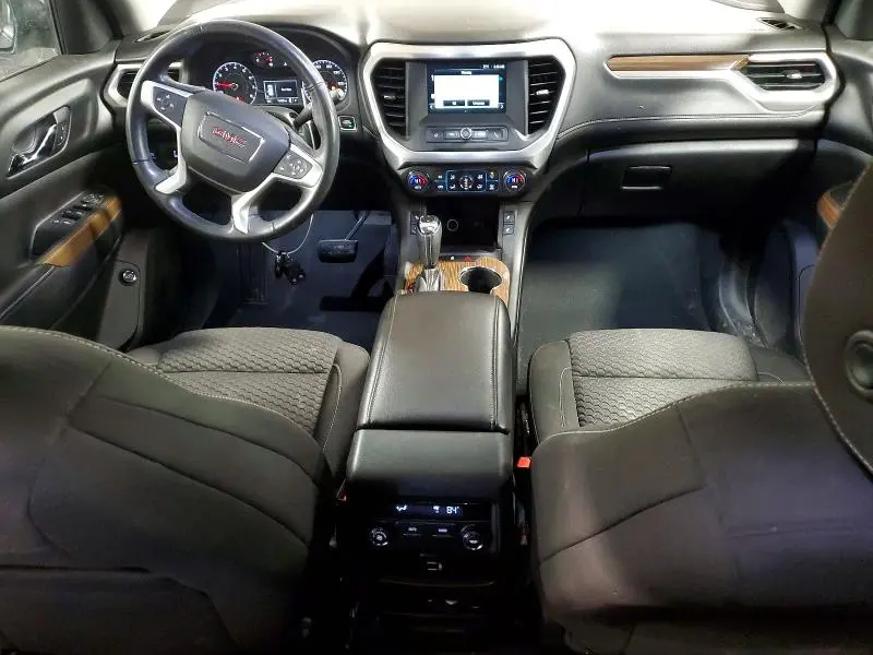 2017 GMC ACADIA SLE  