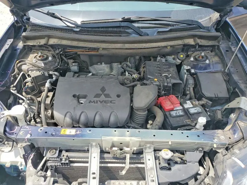 2020 MITSUBISHI OUTLANDER ES  