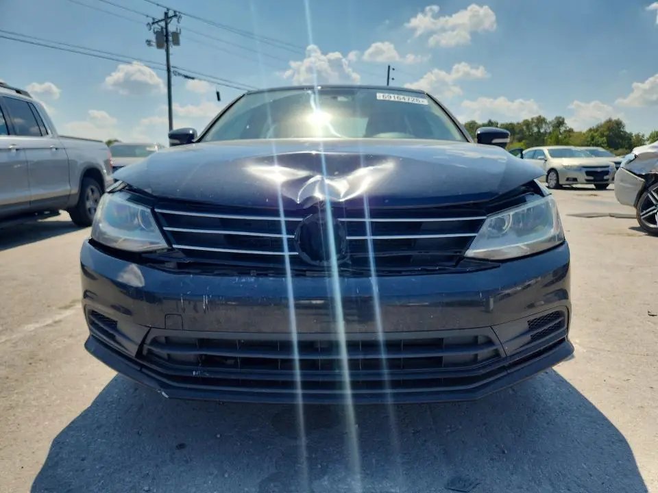 2015 VOLKSWAGEN JETTA SE  