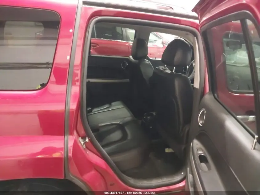 2010 CHEVROLET HHR LT