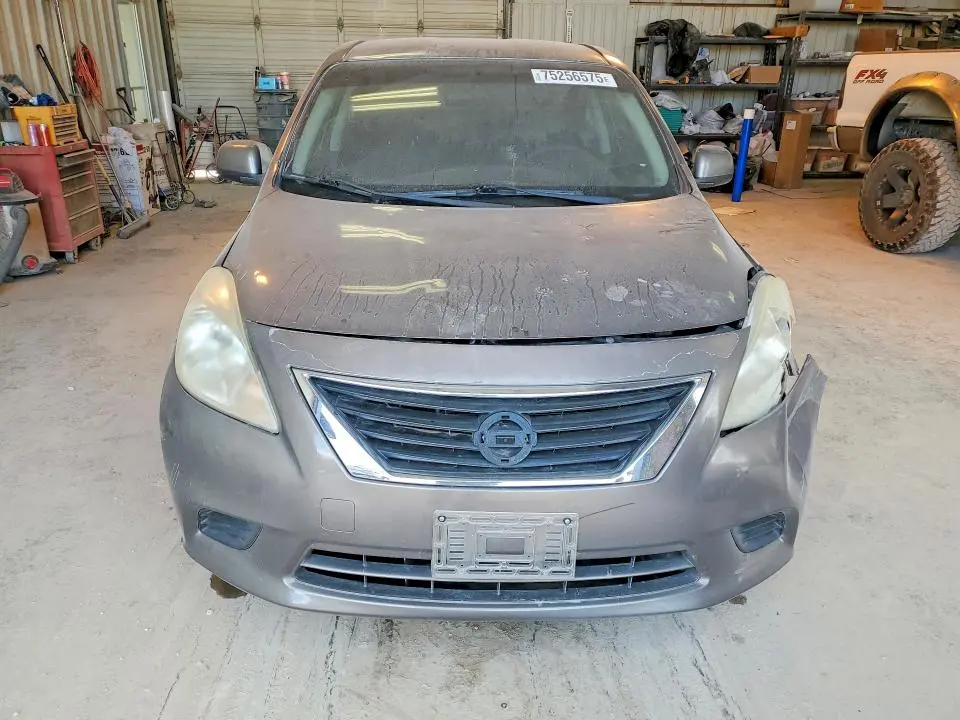 2012 NISSAN VERSA S  