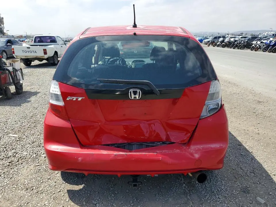 2013 HONDA FIT   