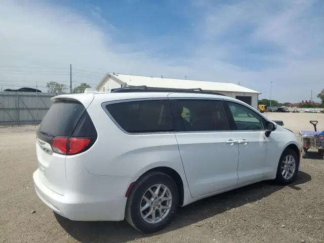 2020 CHRYSLER VOYAGER LXI