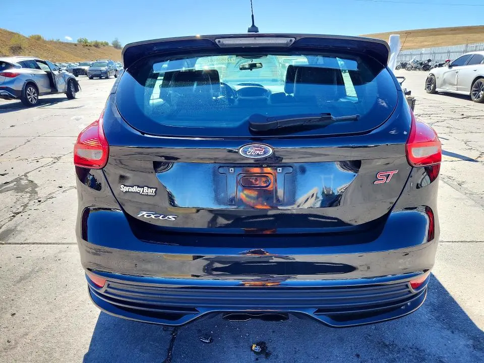 2017 FORD FOCUS ST  