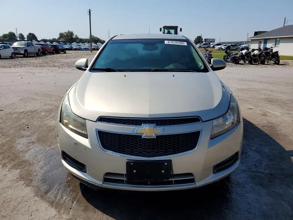 2013 CHEVROLET CRUZE LT  