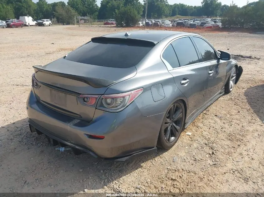 2015 INFINITI Q50 SPORT