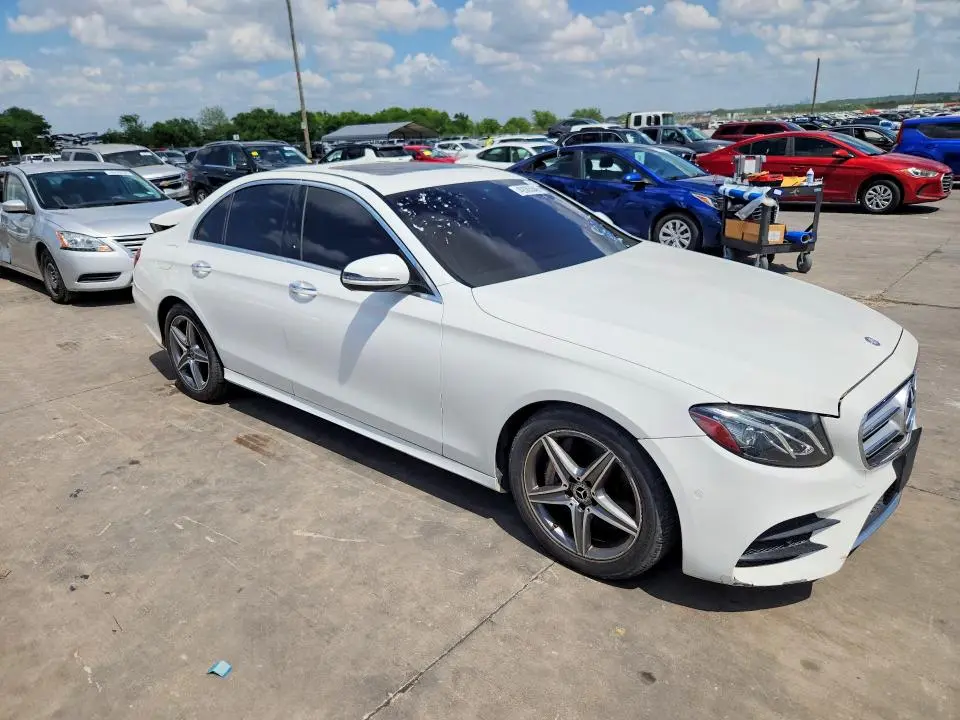 2017 MERCEDES-BENZ E 300 4MATIC  