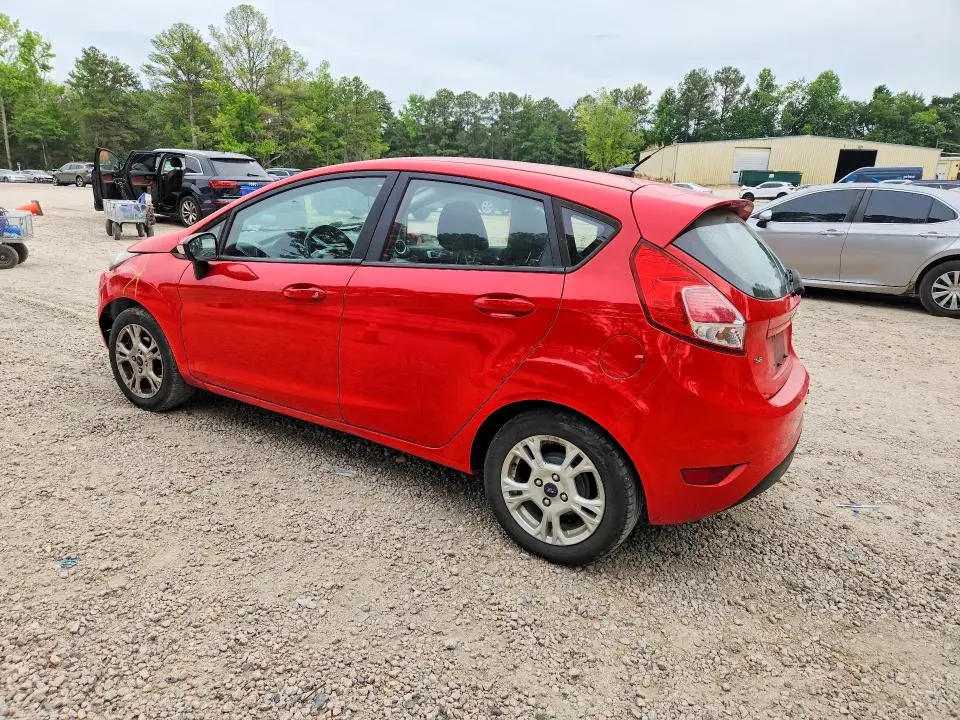 2015 FORD FIESTA SE  
