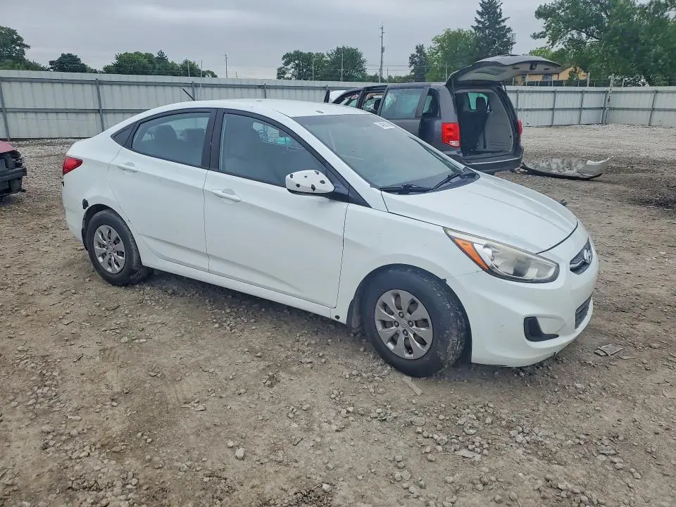 2016 HYUNDAI ACCENT SE  