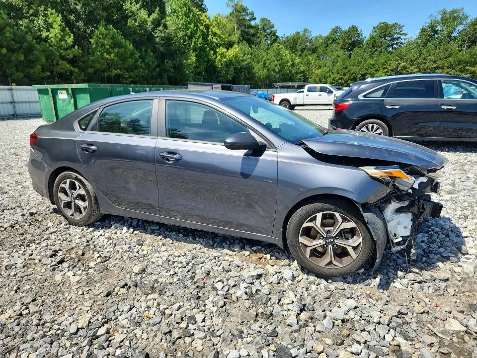 2019 KIA FORTE LXS  