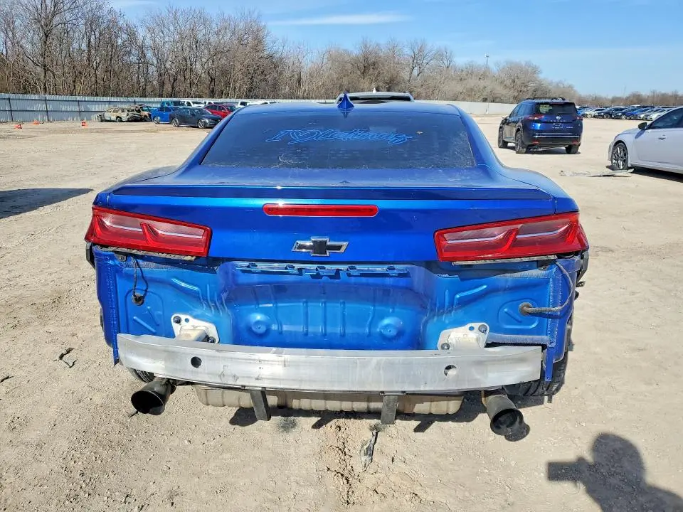 2016 CHEVROLET CAMARO LT  