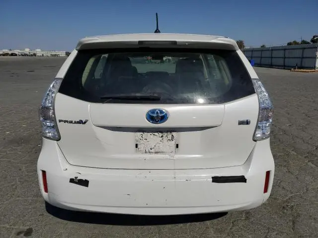 2013 TOYOTA PRIUS V   
