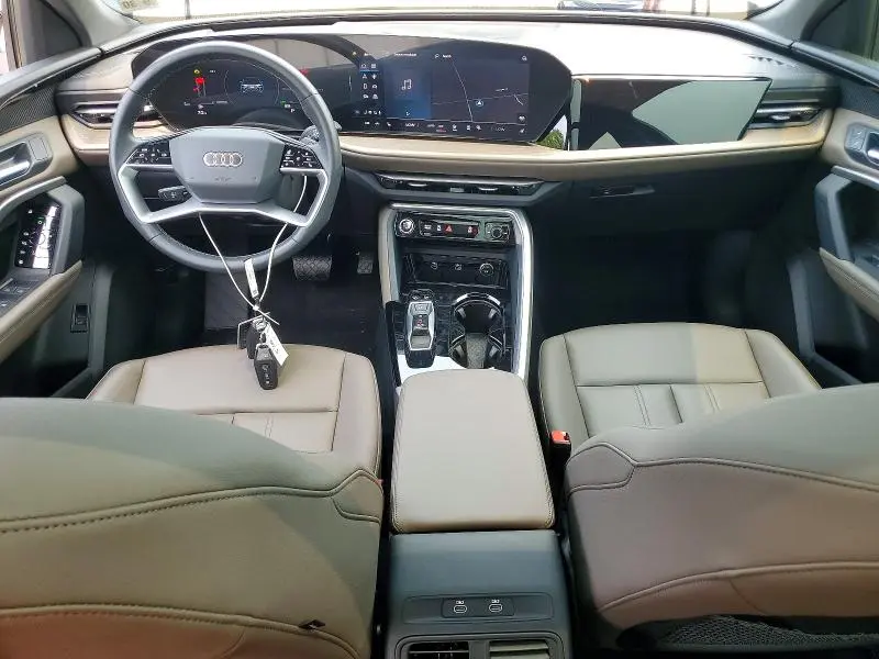 2025 AUDI Q5 PREMIUM  