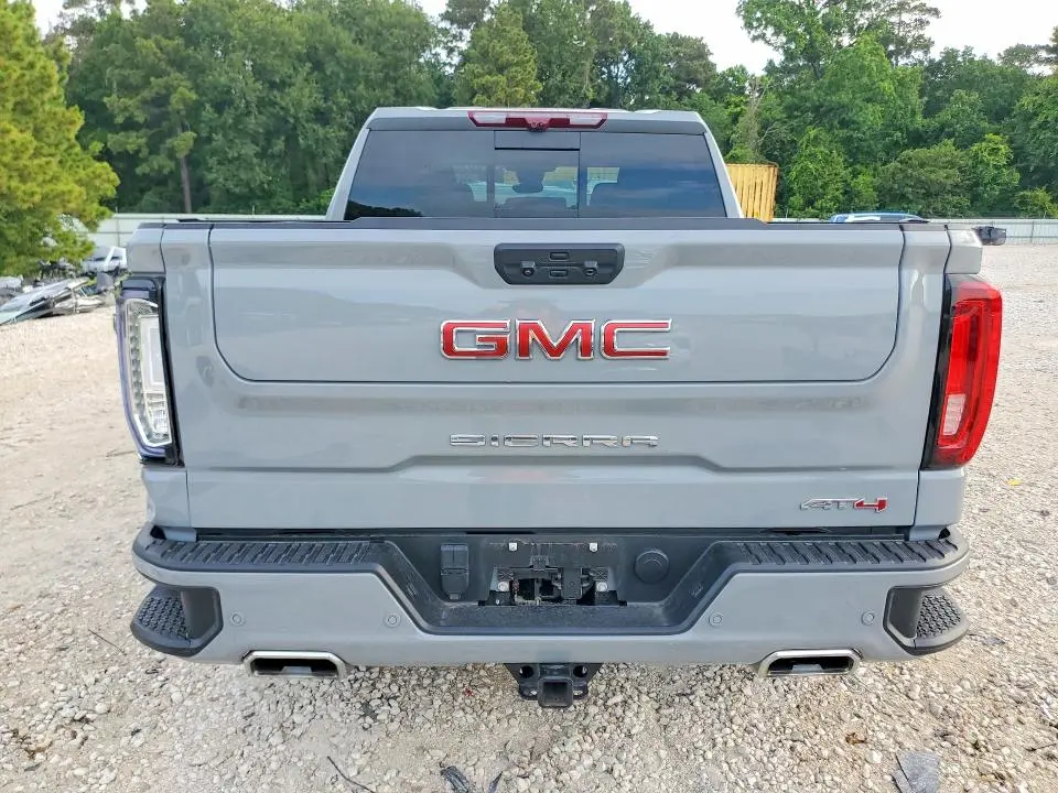 2025 GMC SIERRA K1500 AT4  