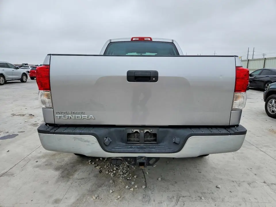 2010 TOYOTA TUNDRA DOUBLE CAB SR5  