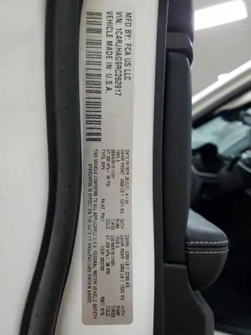 2024 JEEP GRAND CHEROKEE LAREDO  