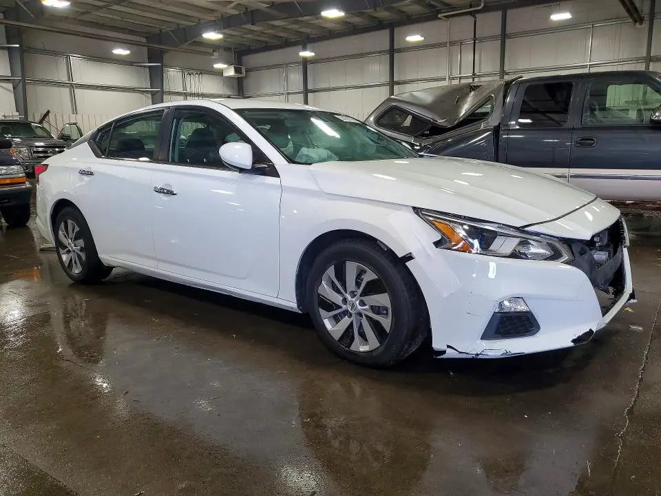 2020 NISSAN ALTIMA S  