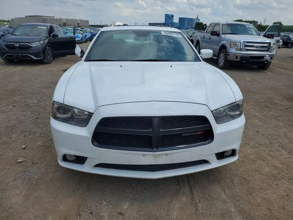 2013 DODGE CHARGER SXT  