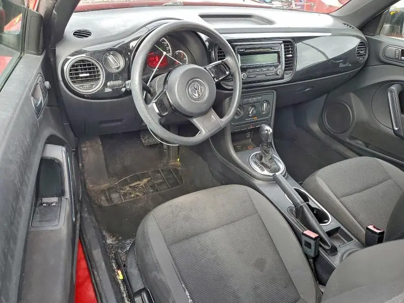 2013 VOLKSWAGEN BEETLE   