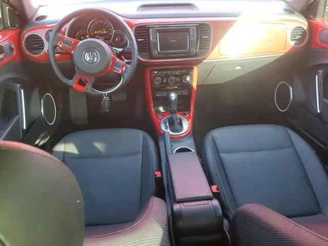 2019 VOLKSWAGEN BEETLE SE  