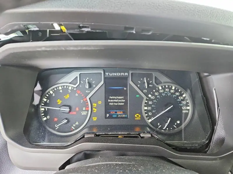 2024 TOYOTA TUNDRA CREWMAX SR  