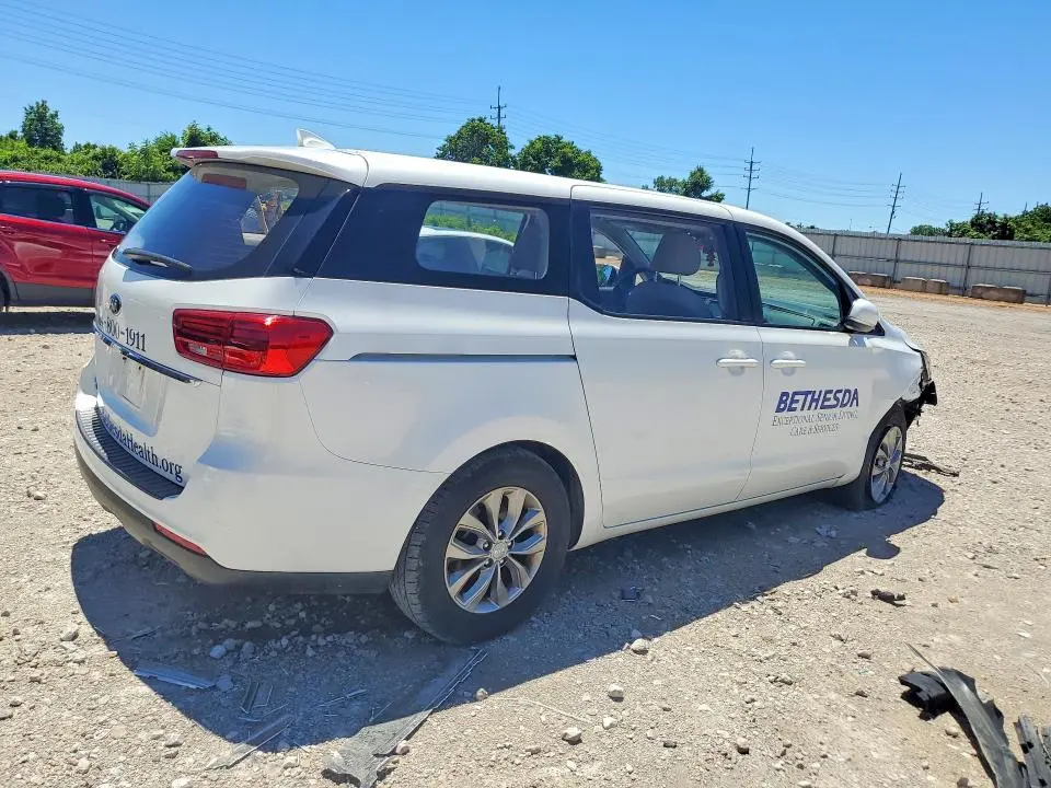 2020 KIA SEDONA L  