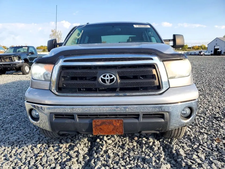 2010 TOYOTA TUNDRA CREWMAX SR5  