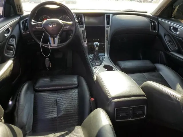 2018 INFINITI Q50 LUXE  