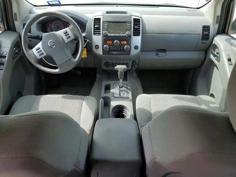 2018 NISSAN FRONTIER SV  