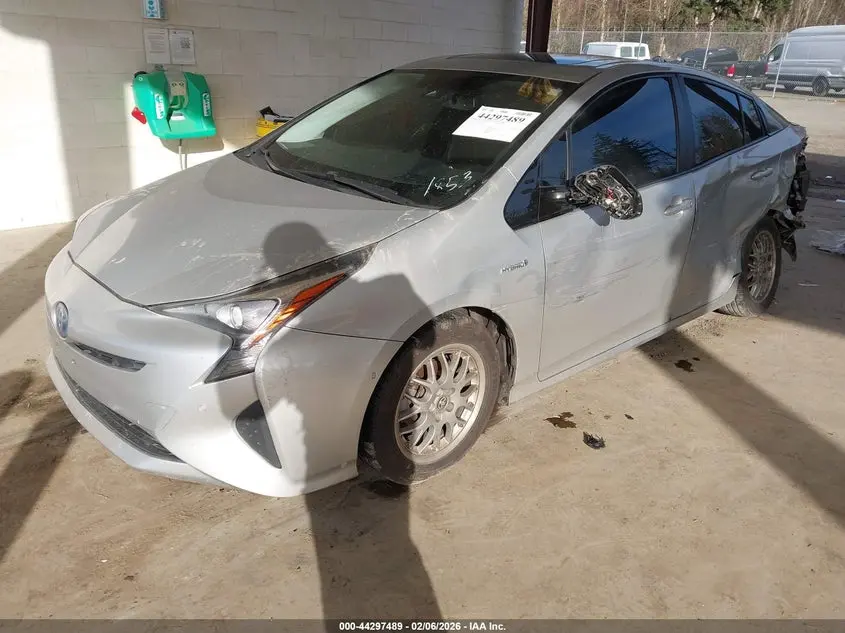 2017 TOYOTA PRIUS FOUR
