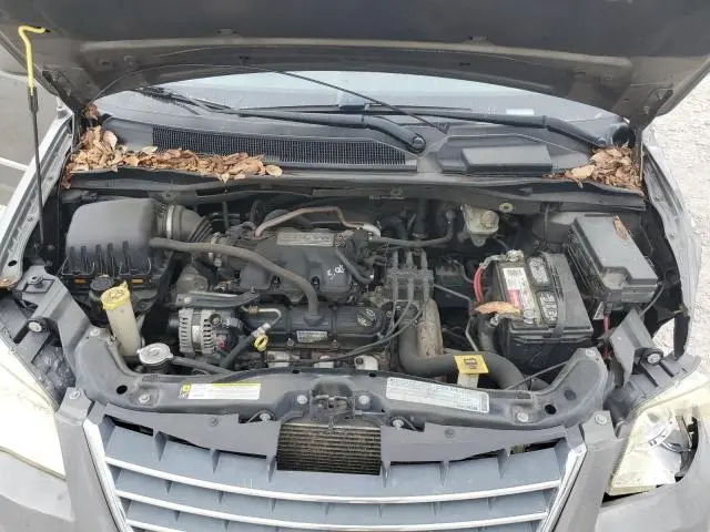 2010 CHRYSLER TOWN & COUNTRY TOURING  