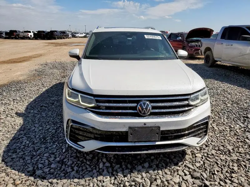 2023 VOLKSWAGEN TIGUAN SEL R-LINE BLACK  