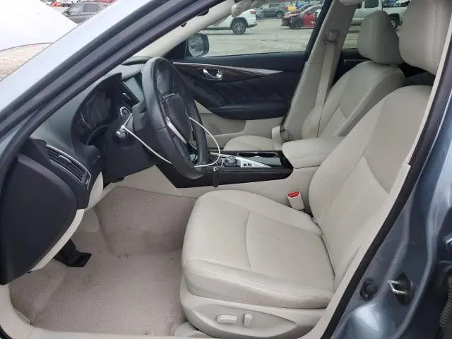 2019 INFINITI Q50 LUXE  