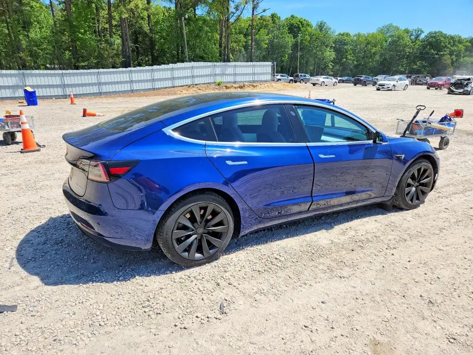 2018 TESLA MODEL 3   